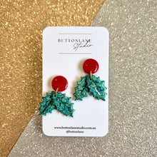 Load image into Gallery viewer, Glitter Holly
