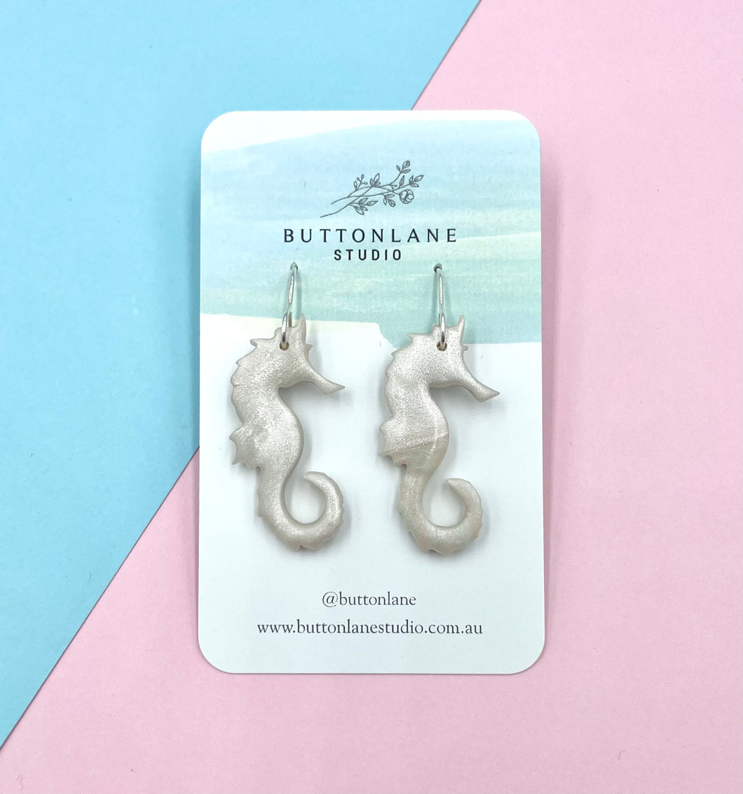 Seahorse Hooks