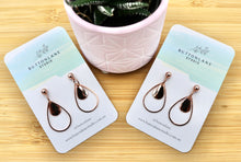 Load image into Gallery viewer, Rose gold teardrop
